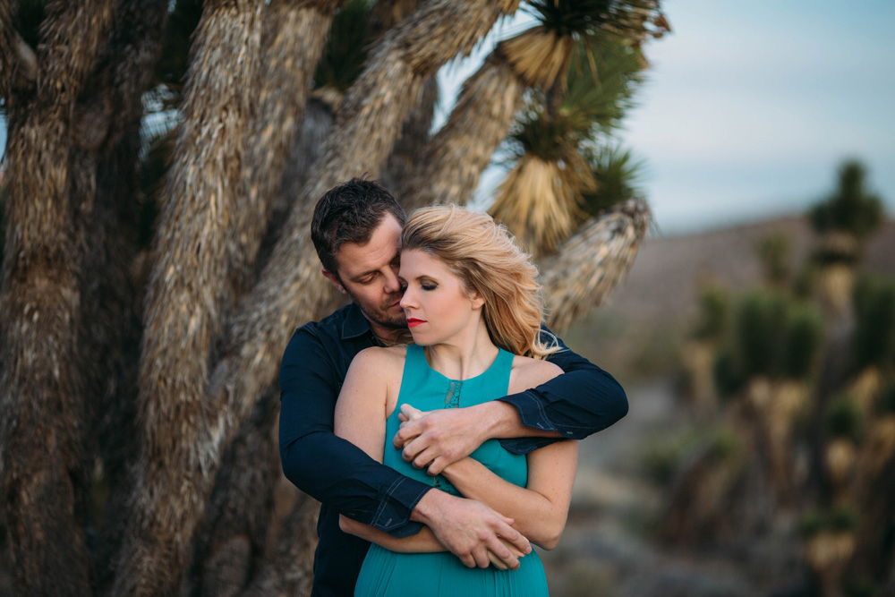 Red Rock Canyon Engagement | Destination Wedding Photographer
